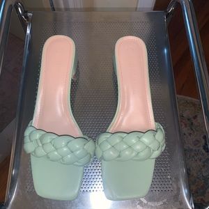 Mint braided sandal heel